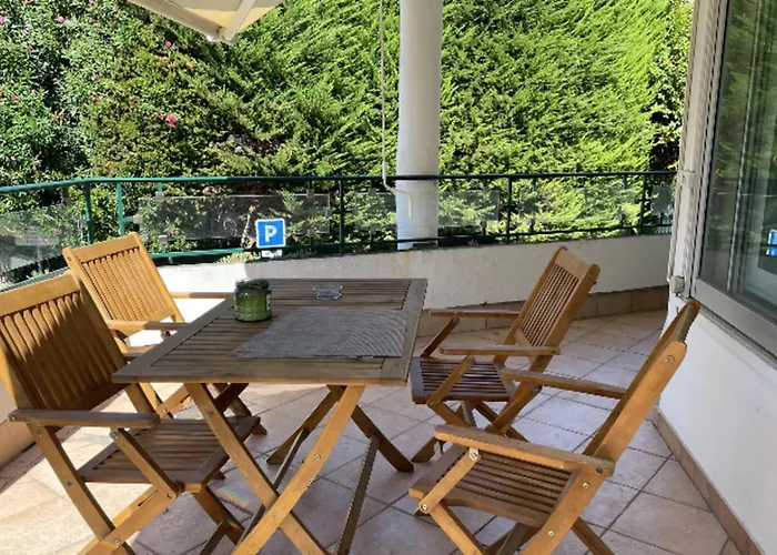 Facing The Sea 2 Steps From The Beaches *