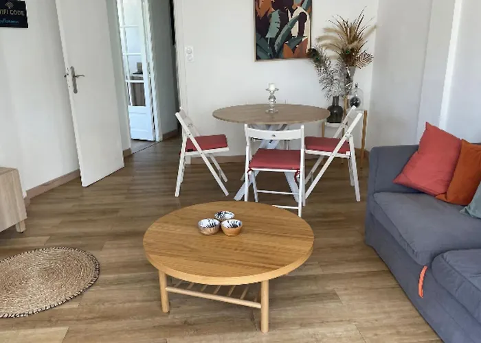 Apartman Facing The Sea 2 Steps From The Beaches