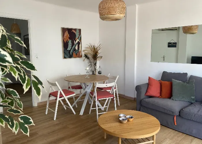 Apartman Facing The Sea 2 Steps From The Beaches *